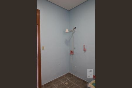 Casa para alugar com 100m², 2 quartos e 3 vagasBanheiro 2