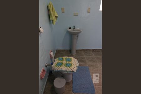 Casa para alugar com 100m², 2 quartos e 3 vagasBanheiro 2