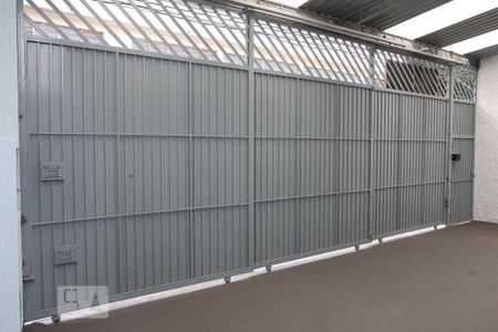 Casa para alugar com 100m², 2 quartos e 3 vagasPortao