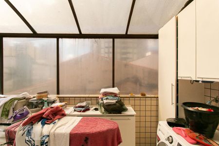 Casa à venda com 104m², 3 quartos e 3 vagasÁrea de Serviço