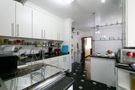 Casa à venda com 104m², 3 quartos e 3 vagasCozinha