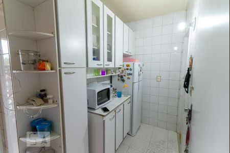 Apartamento à venda com 58m², 1 quarto e 1 vagaCozinha
