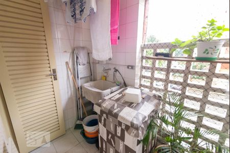 Apartamento à venda com 58m², 1 quarto e 1 vagaÁrea de Serviço