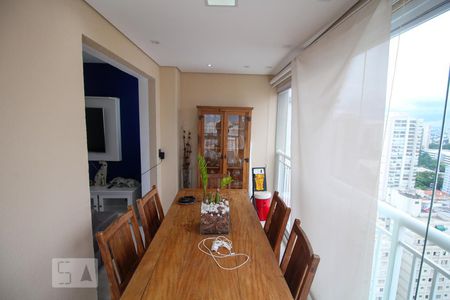 Sacada de apartamento para alugar com 2 quartos, 67m² em Parque São Jorge, São Paulo