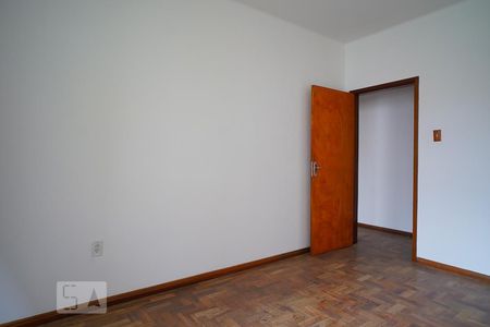 Quarto 2 de apartamento à venda com 2 quartos, 76m² em Rio Branco, Porto Alegre