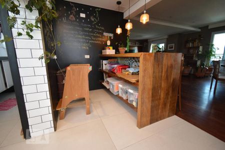 Apartamento à venda com 152m², 3 quartos e 3 vagas Apartamento à venda com 152m², 3 quartos e 3 vagasCozinha