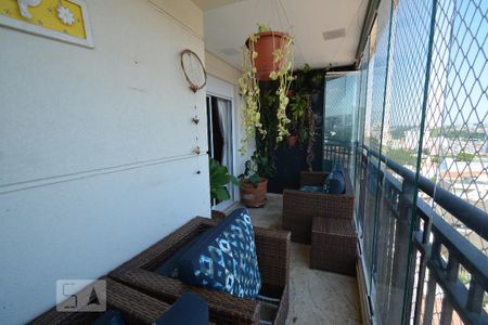 Apartamento à venda com 152m², 3 quartos e 3 vagas Apartamento à venda com 152m², 3 quartos e 3 vagasVaranda da Sala