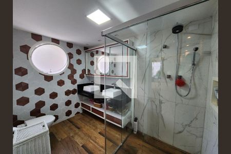 Apartamento à venda com 110m², 3 quartos e 1 vagaBanheiro da Suíte master