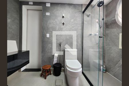 Apartamento à venda com 110m², 3 quartos e 1 vagaBanheiro da Suíte 1 e 2