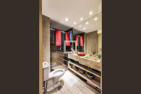 Apartamento à venda com 85m², 2 quartos e 1 vagaBanheiro da Suíte 1