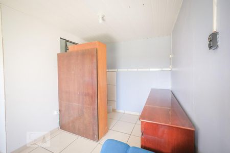 Sala de casa para alugar com 1 quarto, 36m² em Campo Comprido, Curitiba