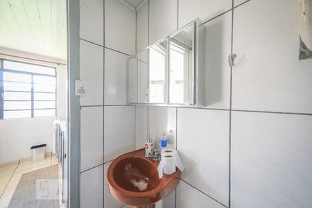 Banheiro de casa para alugar com 1 quarto, 36m² em Campo Comprido, Curitiba