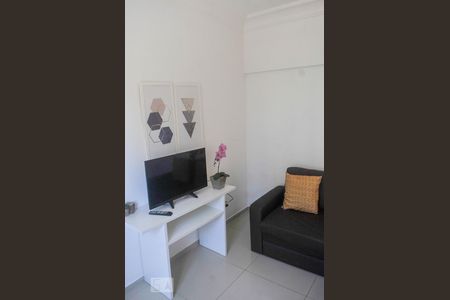 Sala de apartamento para alugar com 1 quarto, 45m² em Pituba, Salvador