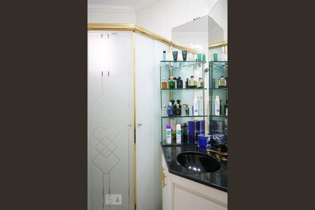 Apartamento à venda com 450m², 3 quartos e 3 vagasBanheiro