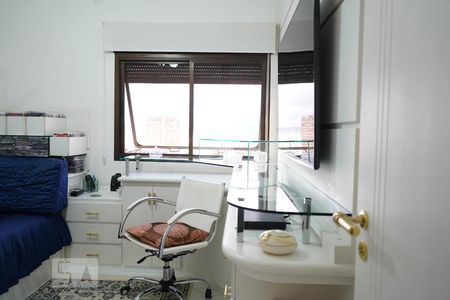 Apartamento à venda com 450m², 3 quartos e 3 vagasQuarto 2