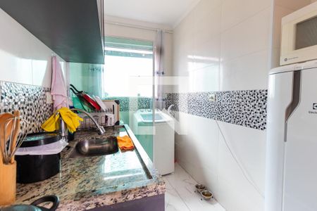 Apartamento à venda com 60m², 2 quartos e sem vaga Apartamento à venda com 60m², 2 quartos e sem vagaCozinha e Área de Serviço