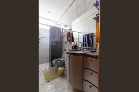 Banheiro da Suíte 1 de casa à venda com 3 quartos, 165m² em Pestana, Osasco