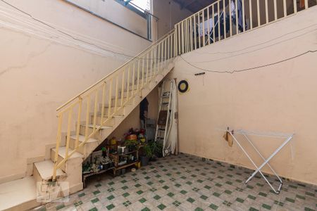Quintal de casa para alugar com 3 quartos, 70m² em Ayrosa, Osasco