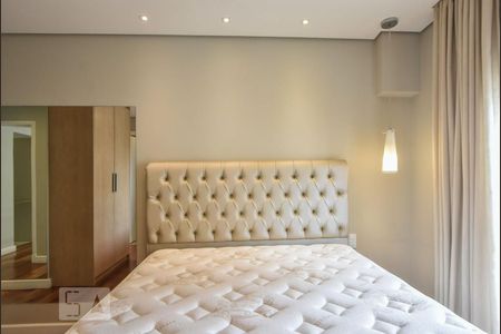 Apartamento à venda com 230m², 3 quartos e 3 vagasSuíte 01