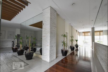 Apartamento à venda com 230m², 3 quartos e 3 vagasHall Condomínio 