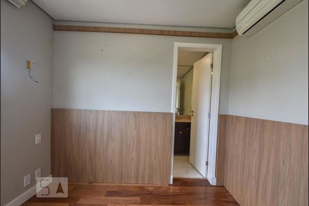 Apartamento à venda com 230m², 3 quartos e 3 vagasSuíte 03 