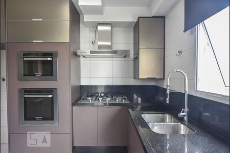 Apartamento à venda com 230m², 3 quartos e 3 vagasCozinha