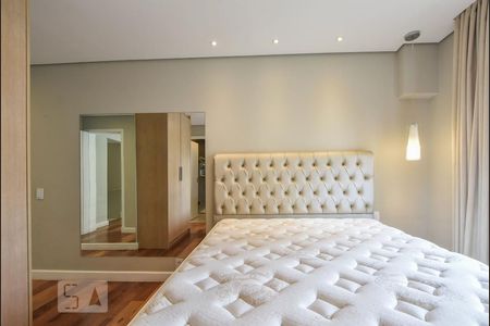 Apartamento à venda com 230m², 3 quartos e 3 vagasSuíte 01