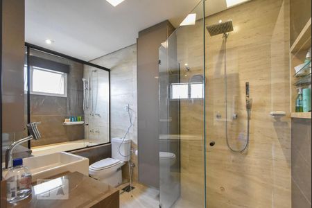 Apartamento à venda com 230m², 3 quartos e 3 vagasBanheiro  Suíte 01