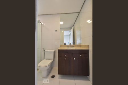 Apartamento à venda com 230m², 3 quartos e 3 vagasBanheiro Suíte 03 