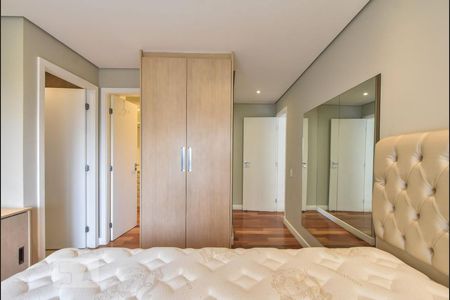 Apartamento à venda com 230m², 3 quartos e 3 vagasSuíte 01