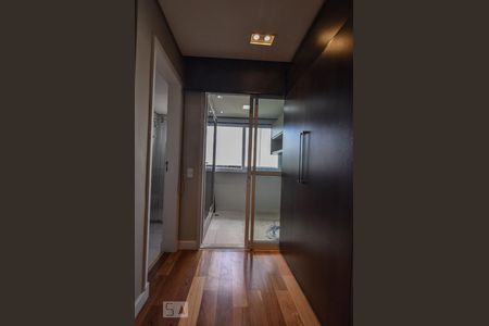 Apartamento à venda com 230m², 3 quartos e 3 vagasSuíte 02