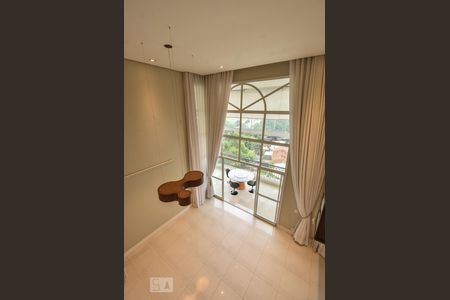 Apartamento à venda com 230m², 3 quartos e 3 vagasVista