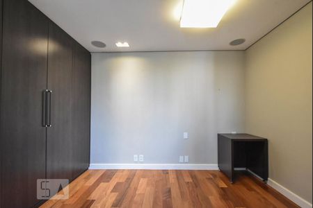 Apartamento à venda com 230m², 3 quartos e 3 vagasSuíte 02