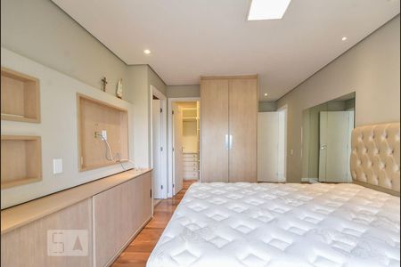 Apartamento à venda com 230m², 3 quartos e 3 vagasSuíte 01