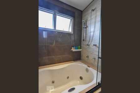 Apartamento à venda com 230m², 3 quartos e 3 vagasBanheiro  Suíte 01