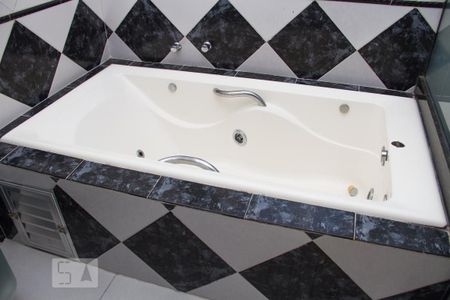 Apartamento à venda com 200m², 3 quartos e 1 vagaBanheiro Social