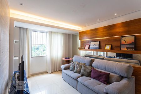 Sala de apartamento para alugar com 3 quartos, 78m² em Sion, Belo Horizonte