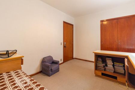 Apartamento à venda com 160m², 3 quartos e 2 vagasQuarto 1