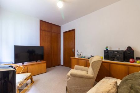 Apartamento à venda com 160m², 3 quartos e 2 vagasQuarto 2
