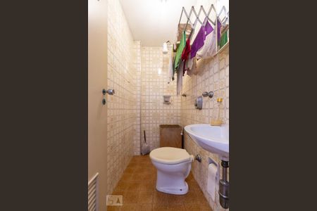 Apartamento à venda com 160m², 3 quartos e 2 vagasBanheiro de serviço