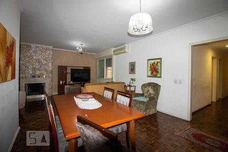 Sala de casa à venda com 4 quartos, 250m² em Jardim Lindóia, Porto Alegre