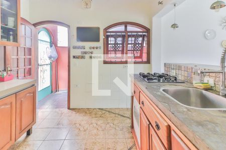 Casa à venda com 350m², 5 quartos e 3 vagasCozinha