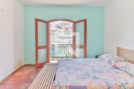 Casa à venda com 350m², 5 quartos e 3 vagasQuarto 3 Suite