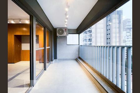 Studio à venda com 42m², 1 quarto e 1 vagaVaranda
