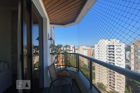 Apartamento à venda com 119m², 3 quartos e 2 vagasSacada