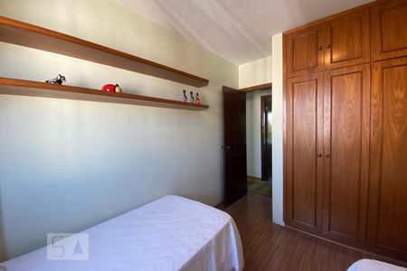 Apartamento à venda com 119m², 3 quartos e 2 vagasQuarto 2