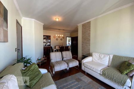 Apartamento à venda com 119m², 3 quartos e 2 vagasSala