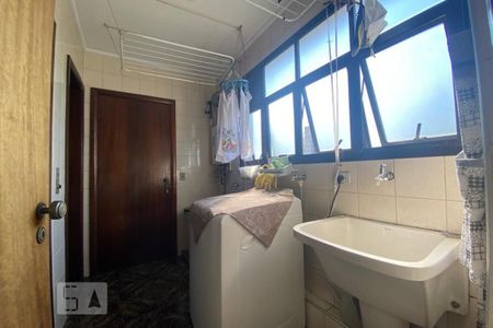 Apartamento à venda com 119m², 3 quartos e 2 vagasÁrea de Serviço