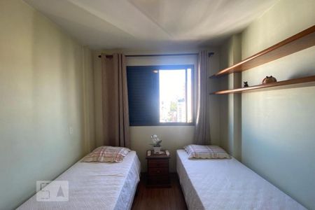 Apartamento à venda com 119m², 3 quartos e 2 vagasQuarto 2