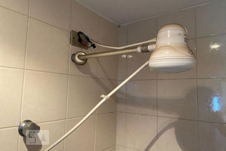 Apartamento à venda com 119m², 3 quartos e 2 vagasChuveiro